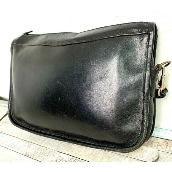 VTG MICHAEL GREEN SEATTLE BLACK GENUINE LEATHER ZIP MESSENGER SHOULDER BAG XBODY - Picture 5 of 12